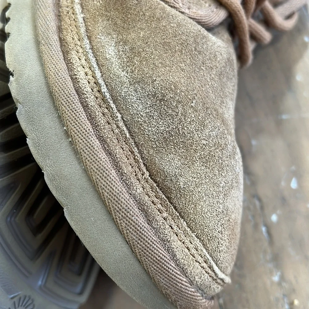 Ugg Neumel sheepskin leather Sherpa lined Chelsea boots